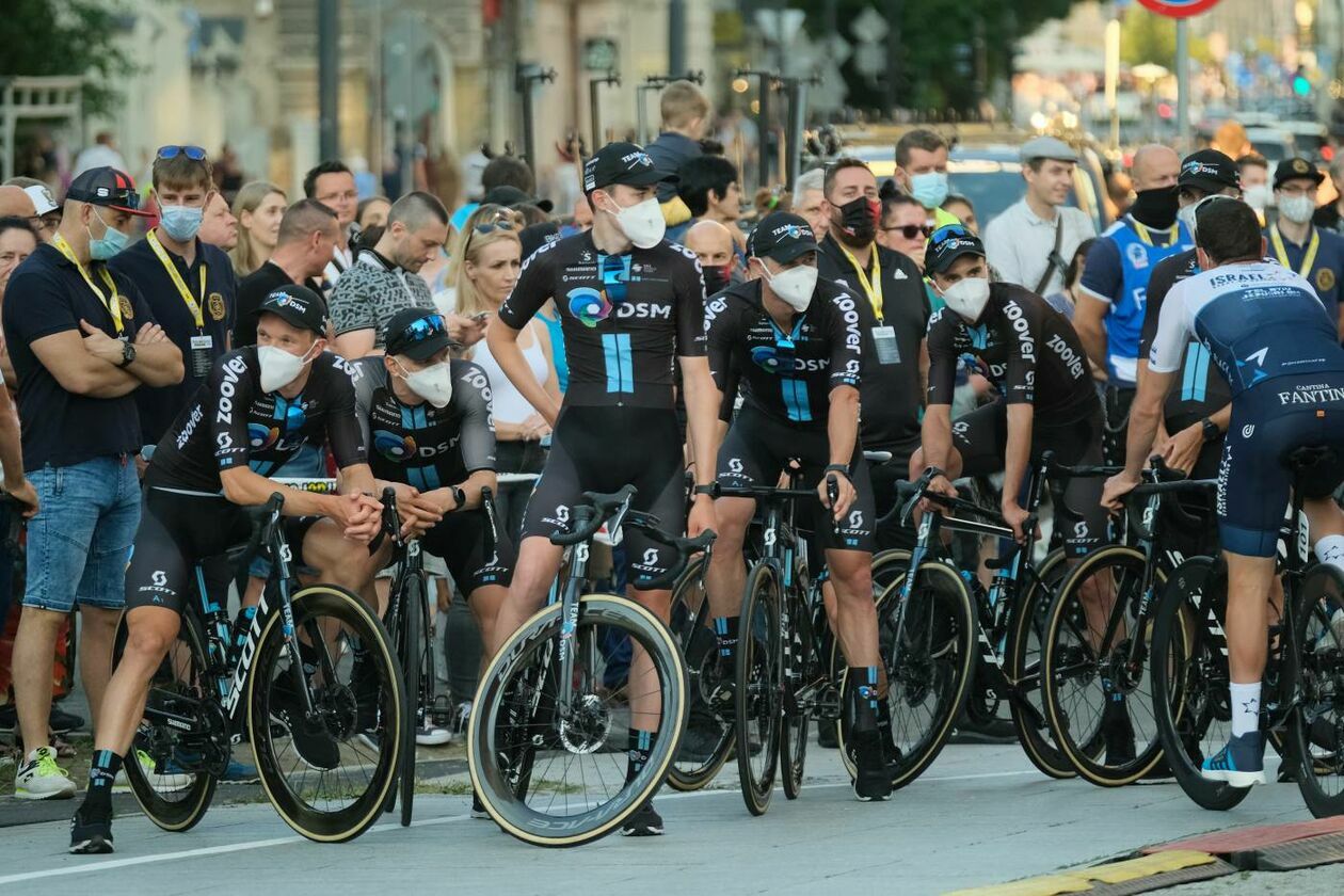  Prezentacja ekip uczestniczących w wyścigu kolarskim Tour de Pologne (zdjęcie 21) - Autor: Maciej Kaczanowski