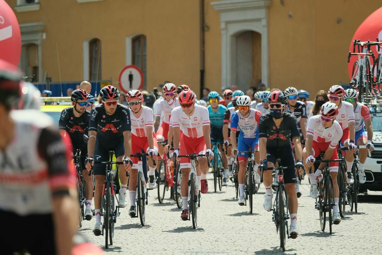  Start wyścigu kolarskiego Tour de Pologne w Lublinie (zdjęcie 16) - Autor: Maciej Kaczanowski