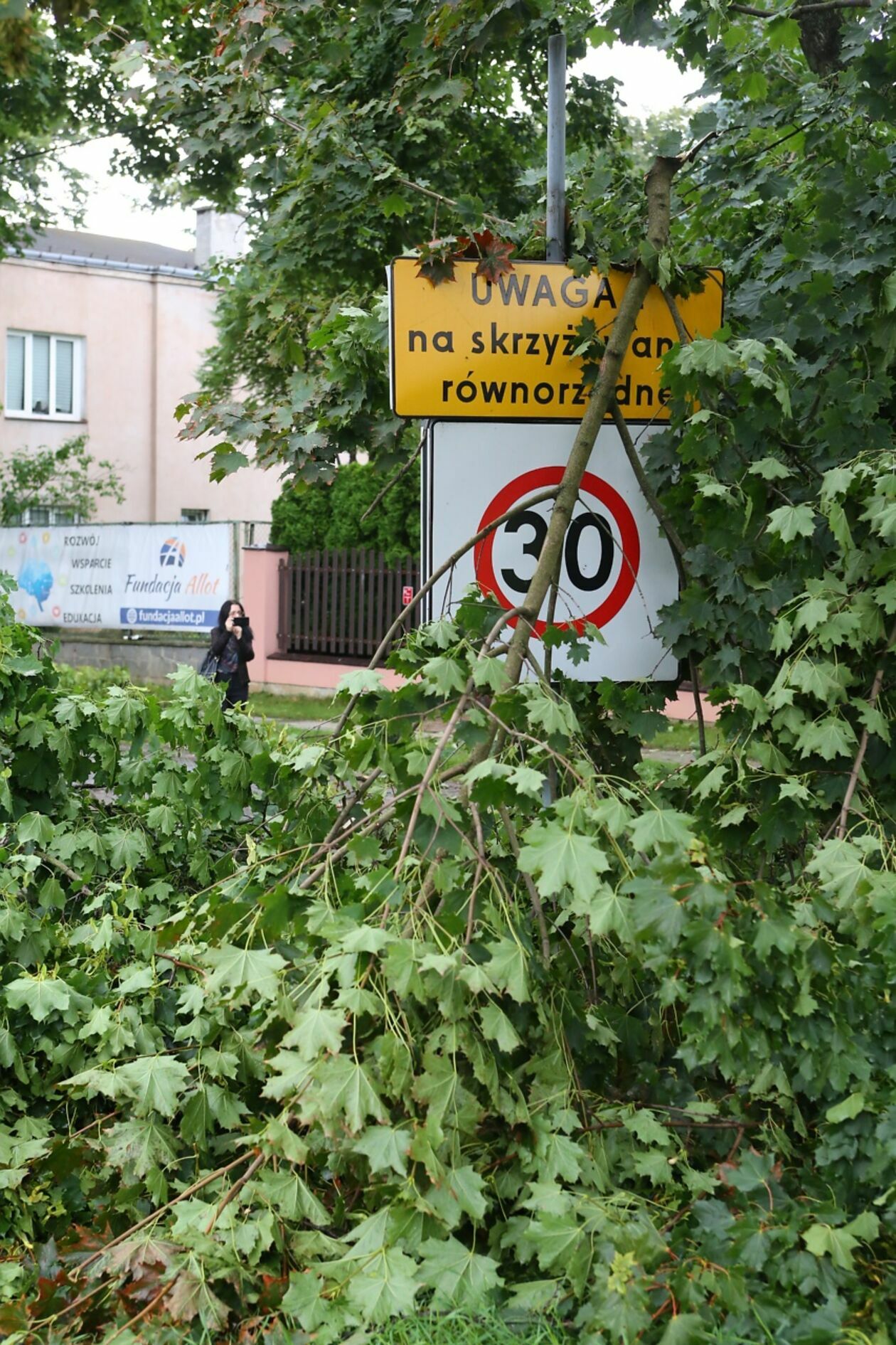  Lublin. Zniszczenia po nawałnicy na Czechowie i Czubach (zdjęcie 23) - Autor: Piotr Michalski