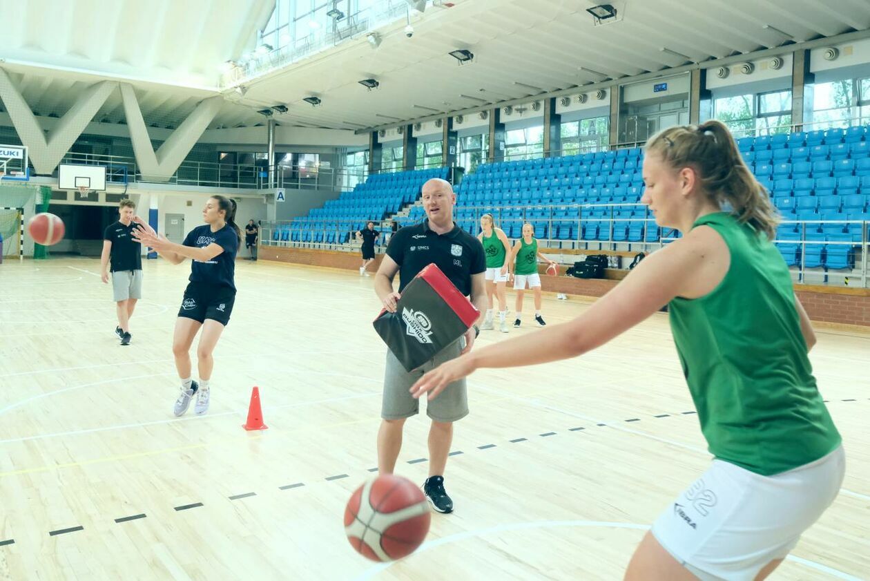  Pierwszy trening koszykarek Pszczółki Polski Cukier AZS UMCS Lublin (zdjęcie 28) - Autor: Maciej Kaczanowski