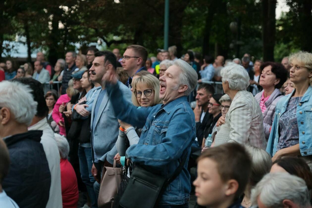  Koncert Budki Suflera w Muszli im Romualda Lipko (zdjęcie 57) - Autor: Maciej Kaczanowski