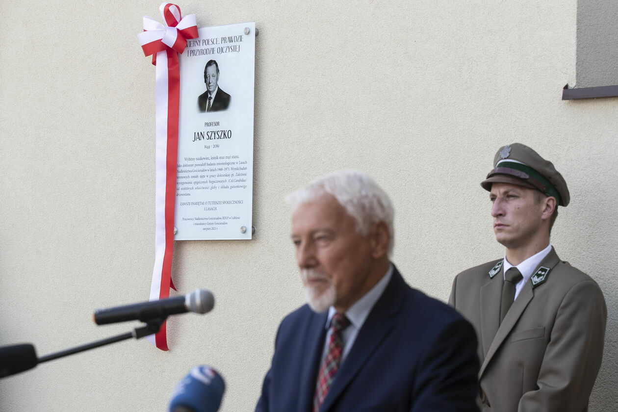  Odsłonięcie tablicy poświęconej prof. Janowi Szyszce (zdjęcie 11) - Autor: Jacek Szydłowski