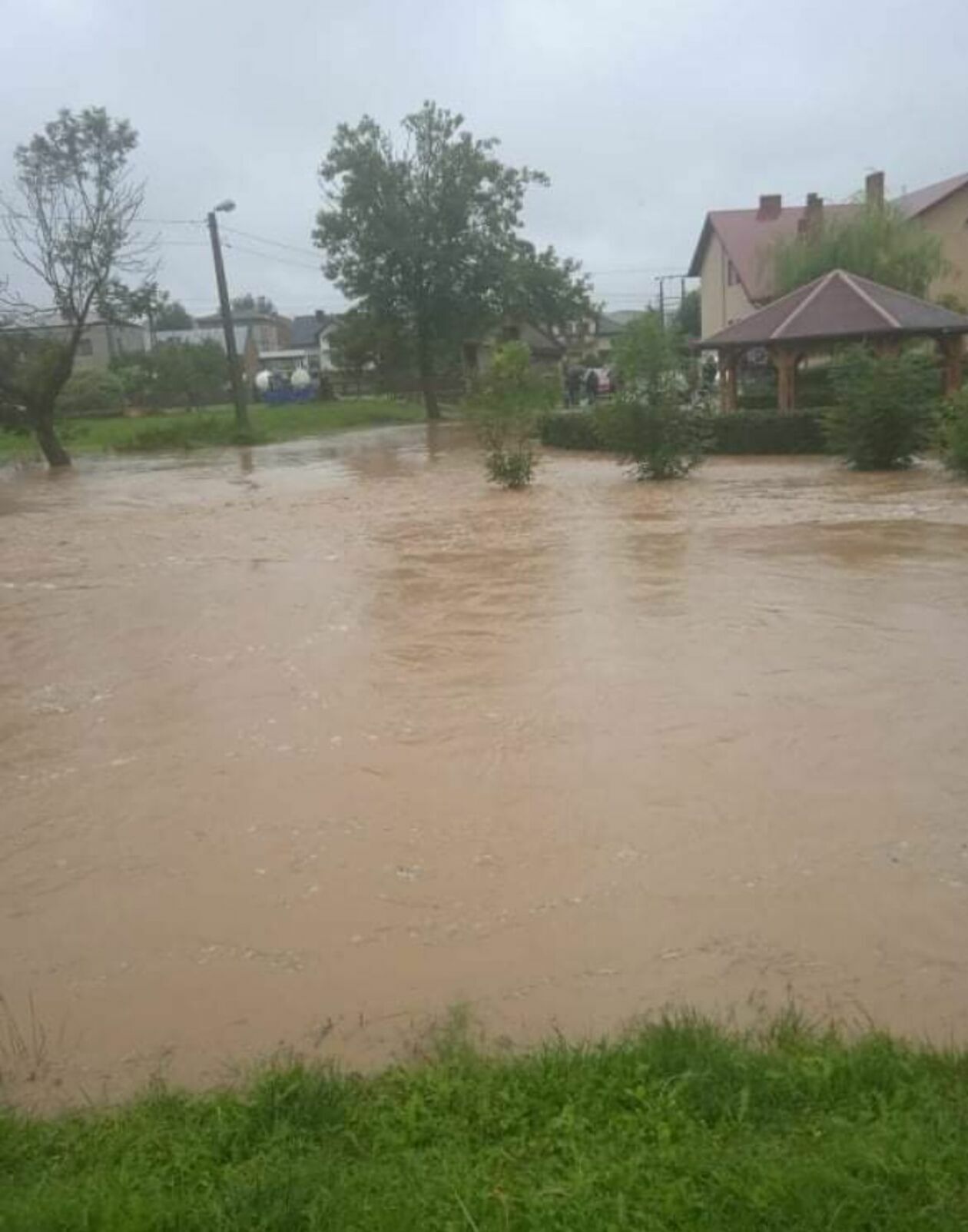  Podtopienia i zalania w woj. lubelskim (zdjęcie 2) - Autor: Patrycja Pochwatka