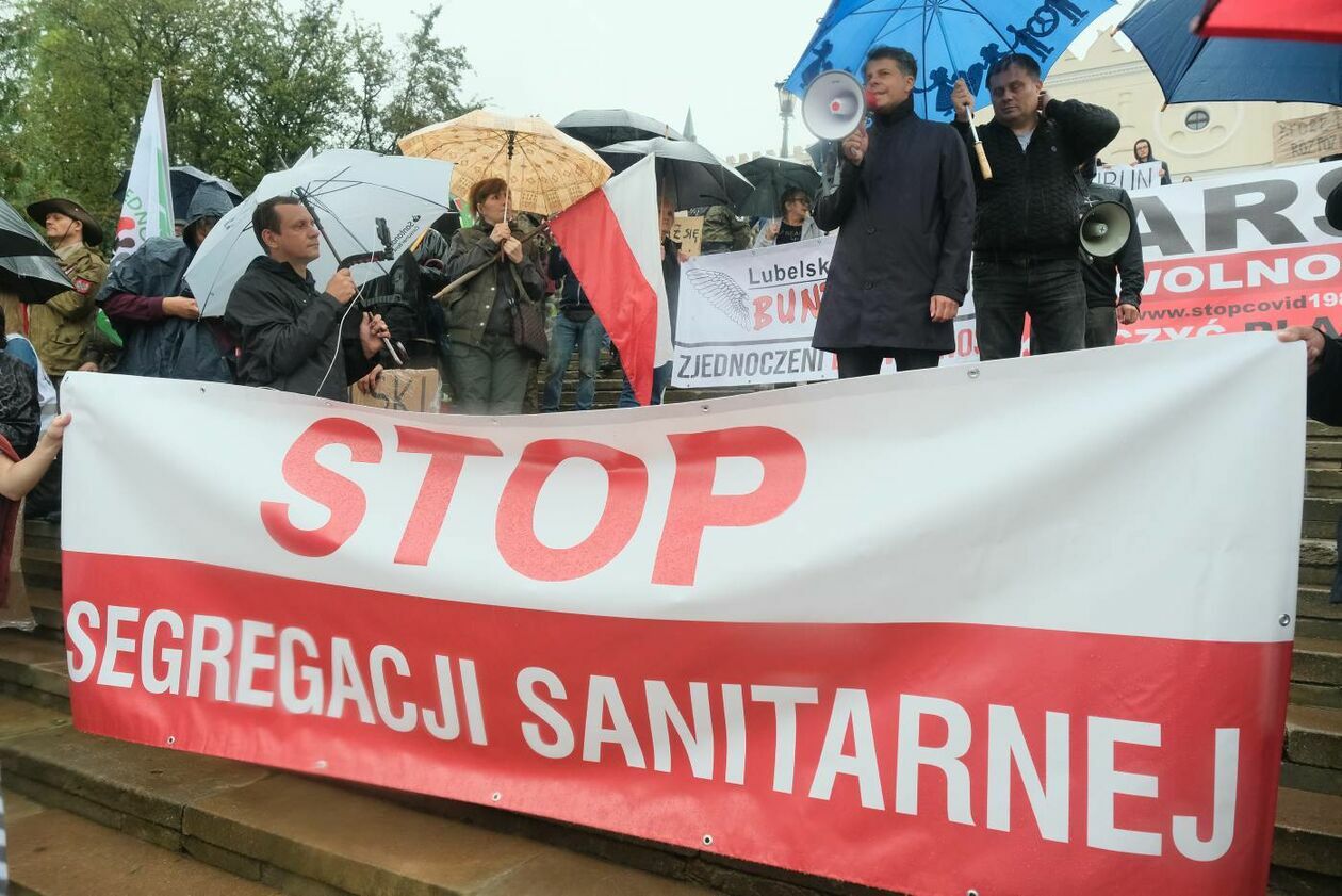  Protest antyszczepionkowców  - Autor: Maciej Kaczanowski