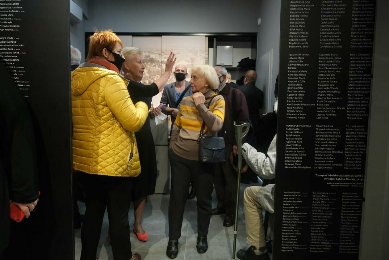  Dziewczęta w KL Ravensbruck: nowa ekspozycja w Muzeum Martyrologii pod Zegarem (zdjęcie 21) - Autor: Maciej Kaczanowski