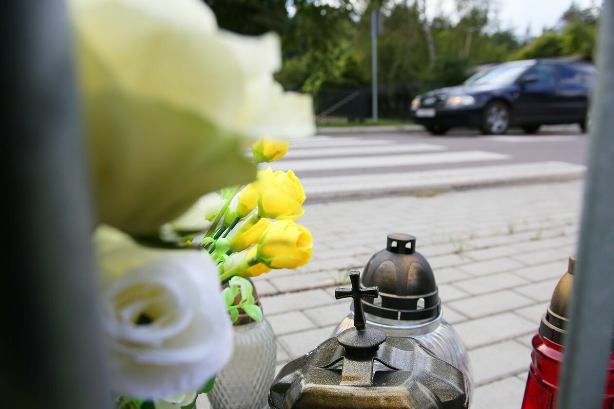  Miejsce śmierci 9-letniego Filipa w Krężnicy Jarej (zdjęcie 2) - Autor: Piotr Michalski