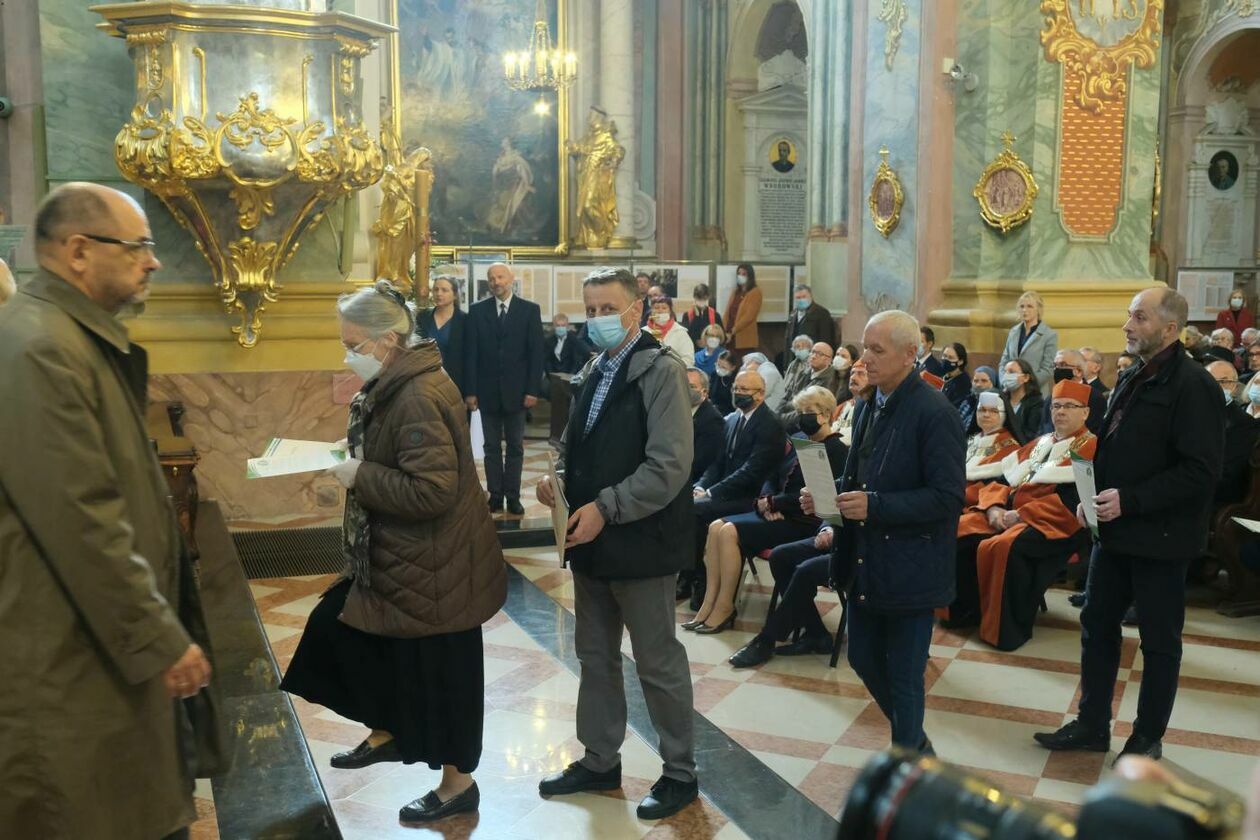  III Synod Archidiecezji Lubelskiej (zdjęcie 9) - Autor: Maciej Kaczanowski