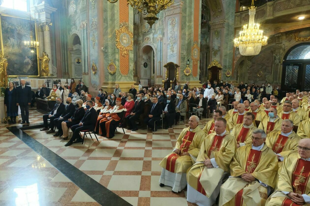  III Synod Archidiecezji Lubelskiej (zdjęcie 16) - Autor: Maciej Kaczanowski