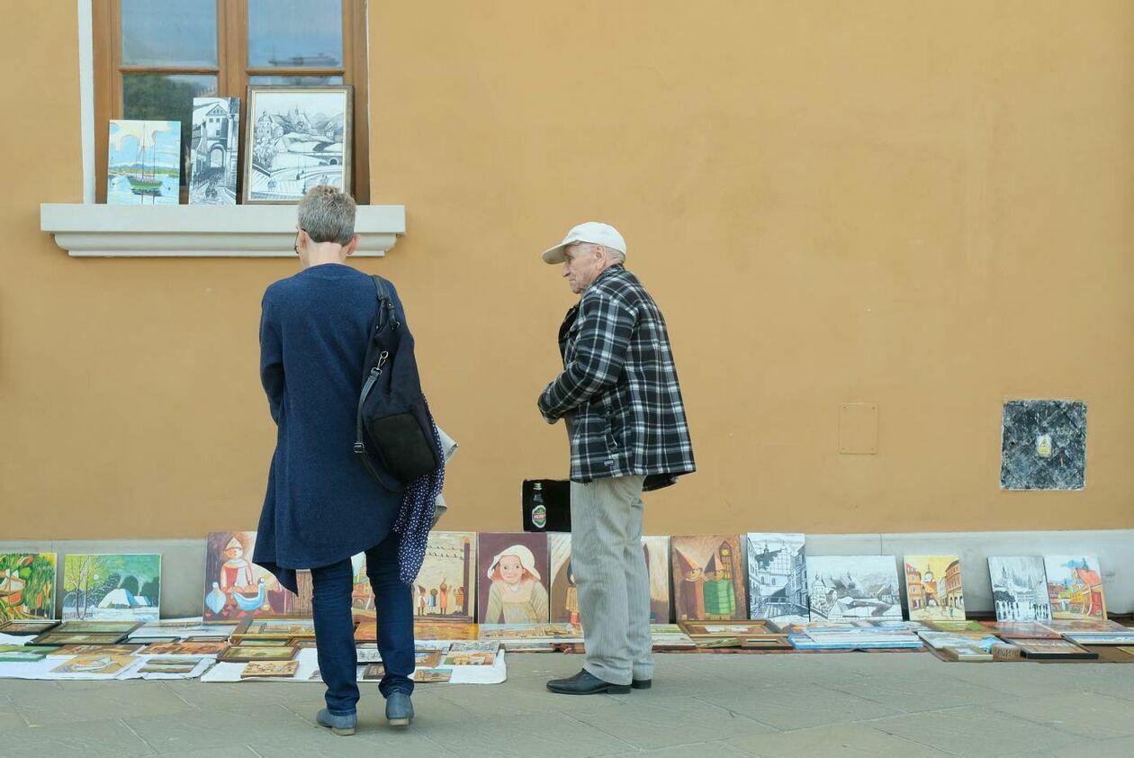  Lubelska giełda staroci: pogoda sprzyjała kolekcjonerom (zdjęcie 11) - Autor: Maciej Kaczanowski