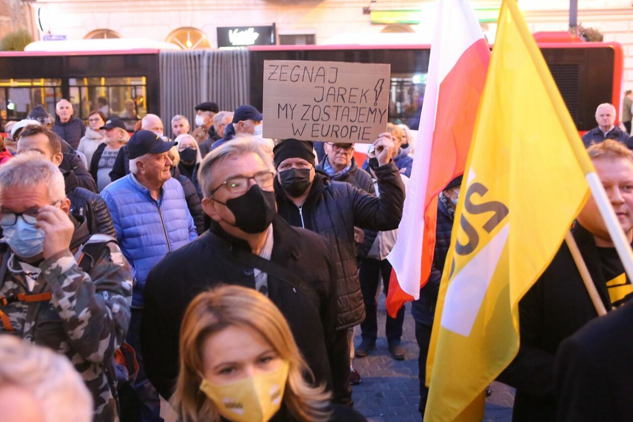  Protest KOD w Lublinie (zdjęcie 10) - Autor: Piotr Michalski