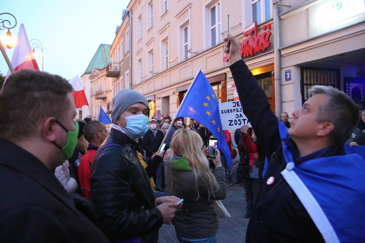  Protest KOD w Lublinie (zdjęcie 15) - Autor: Piotr Michalski