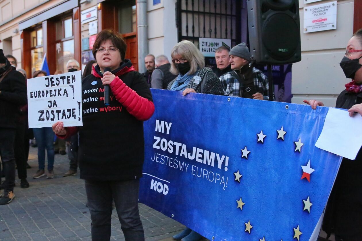  Protest KOD w Lublinie (zdjęcie 19) - Autor: Piotr Michalski