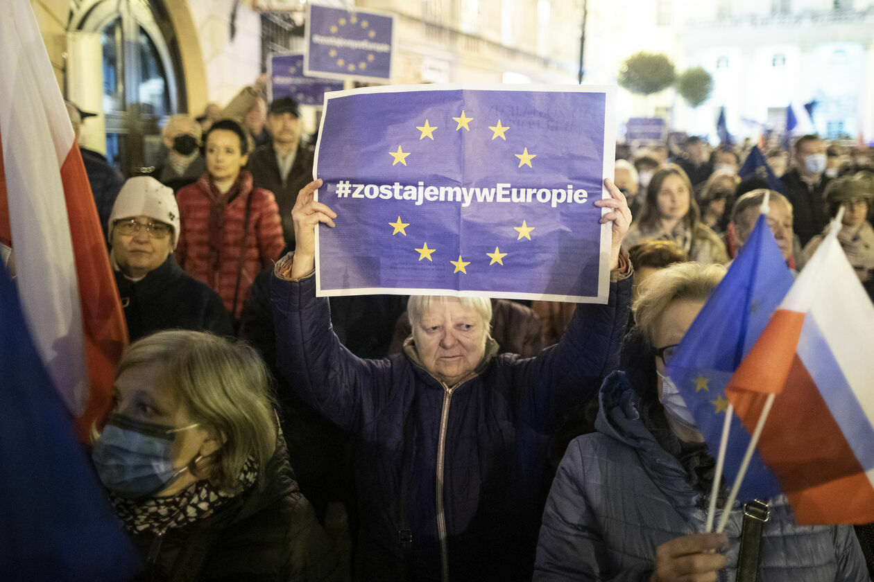  Zostajemy w Europie. Manifestacja w Lublinie (zdjęcie 24) - Autor: Jacek Szydłowski