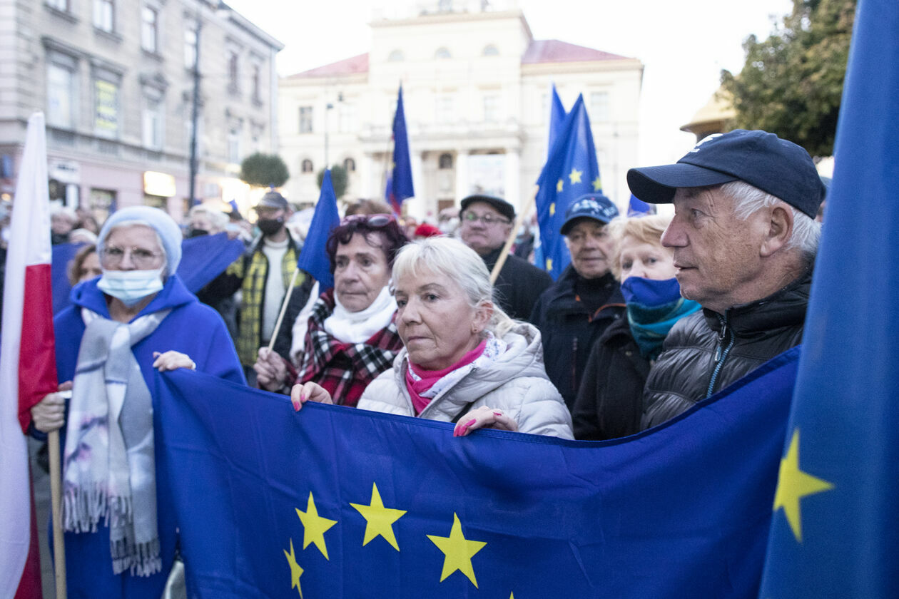  Zostajemy w Europie. Manifestacja w Lublinie (zdjęcie 5) - Autor: Jacek Szydłowski