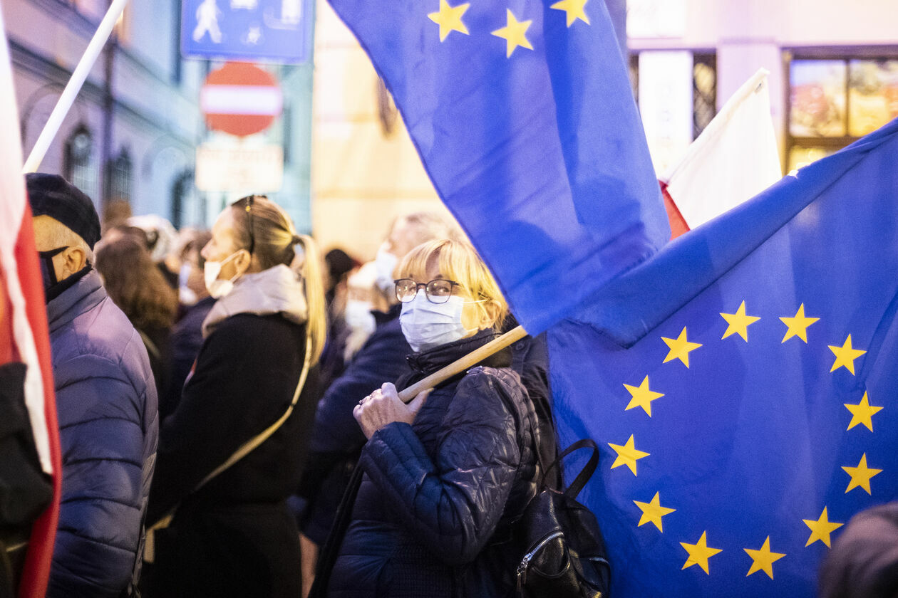  Zostajemy w Europie. Manifestacja w Lublinie (zdjęcie 18) - Autor: Jacek Szydłowski