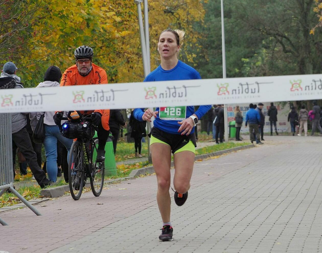  Półmaraton Lubelski -  500 biegaczy na dystansie 21,0975 km (zdjęcie 18) - Autor: Maciej Kaczanowski