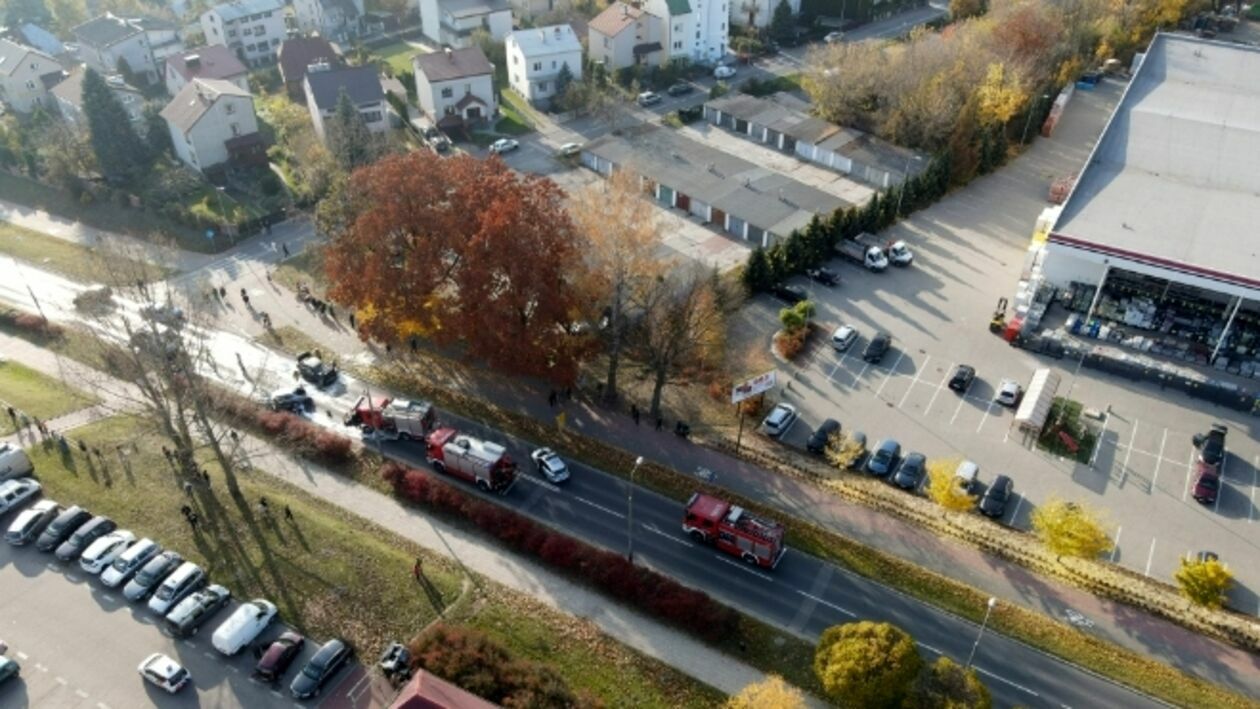  Wypadek na ul. Gościńczyk w Puławach  - Autor: fot. nadesłane