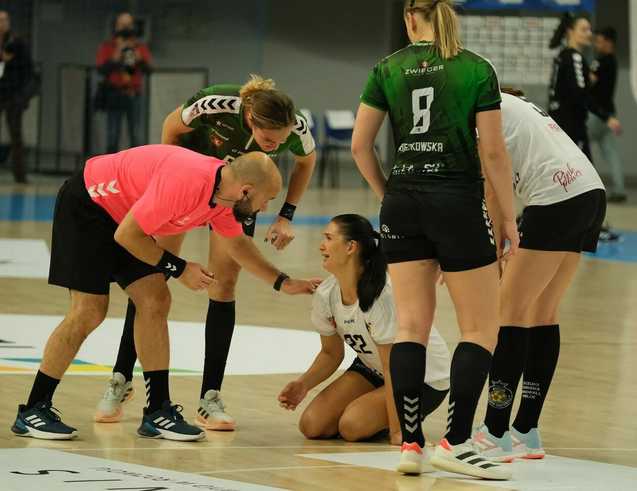  MKS FunFloor Perła Lublin vs Suzuki Korona Handball Kielce (zdjęcie 21) - Autor: Maciej Kaczanowski