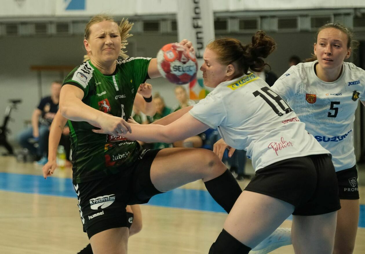  MKS FunFloor Perła Lublin vs Suzuki Korona Handball Kielce (zdjęcie 1) - Autor: Maciej Kaczanowski