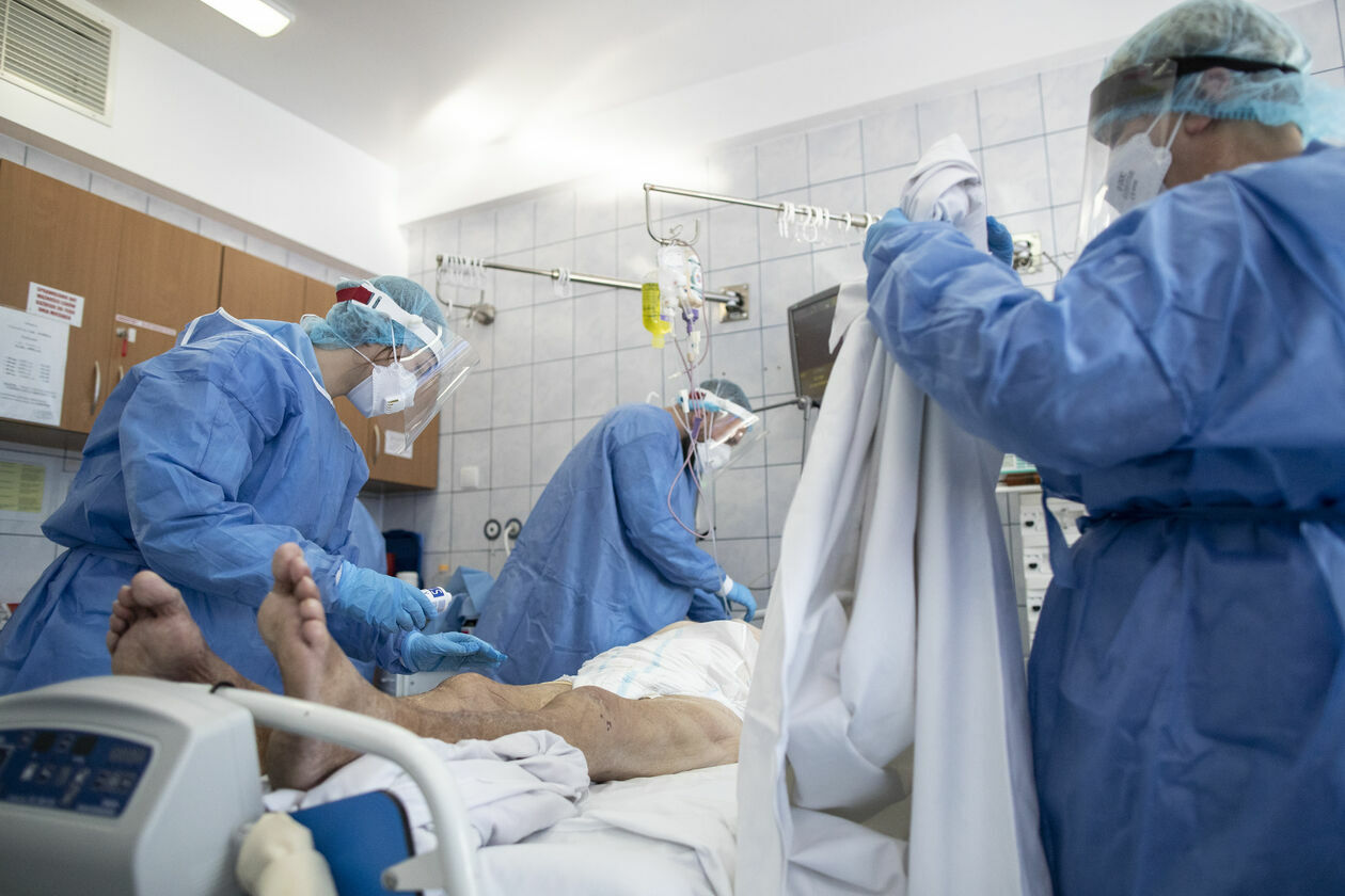  Covidowy oddział intensywnej terapii w szpitalu przy al. Kraśnickiej (zdjęcie 6) - Autor: Jacek Szydłowski