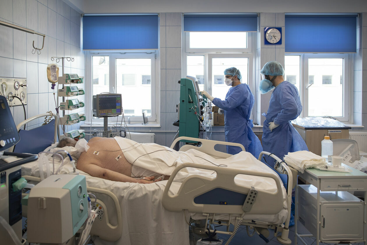  Covidowy oddział intensywnej terapii w szpitalu przy al. Kraśnickiej (zdjęcie 14) - Autor: Jacek Szydłowski