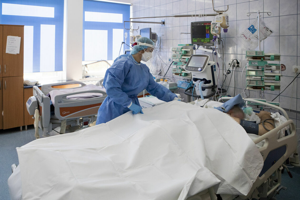  Covidowy oddział intensywnej terapii w szpitalu przy al. Kraśnickiej (zdjęcie 4) - Autor: Jacek Szydłowski