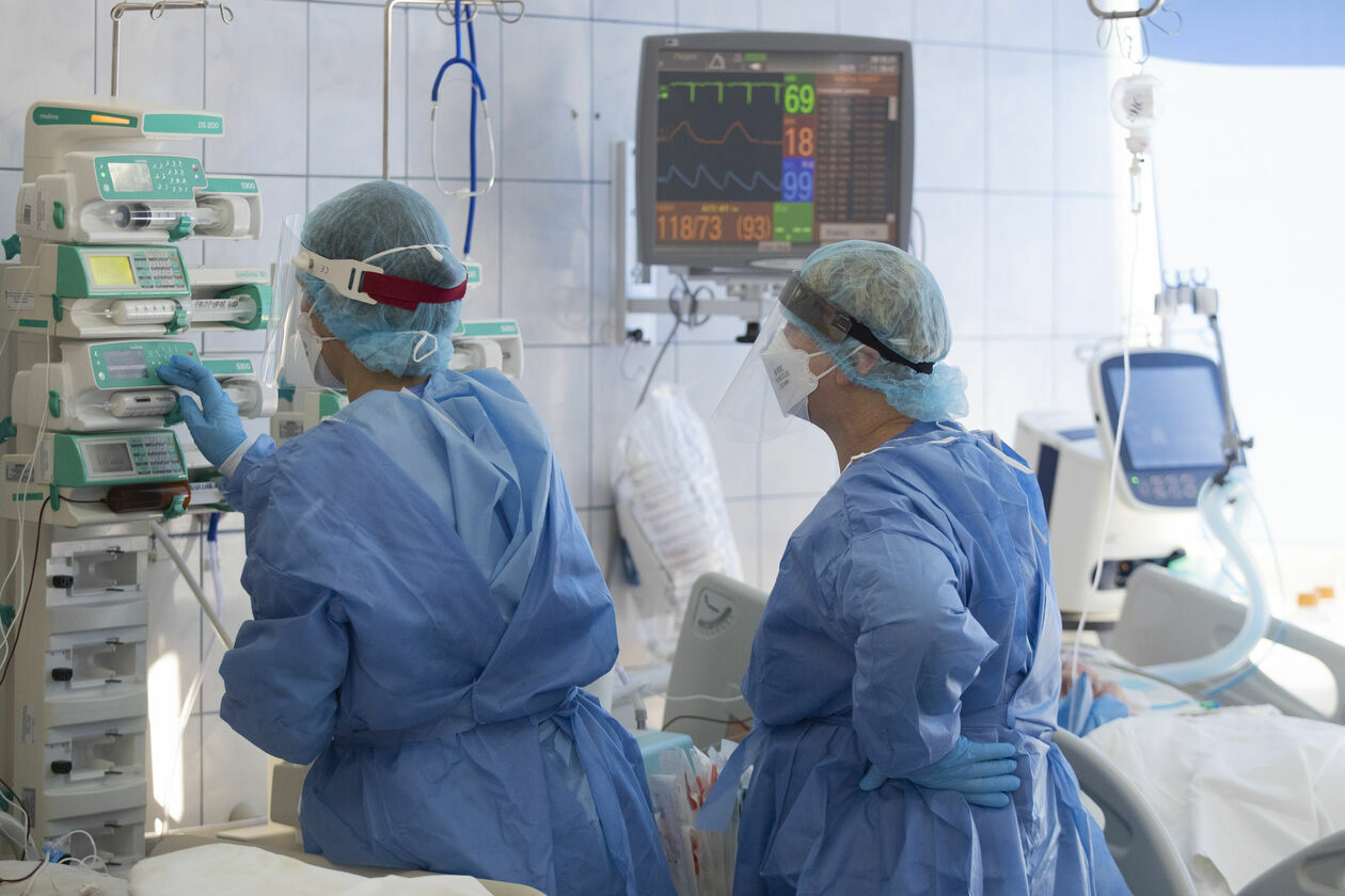  Covidowy oddział intensywnej terapii w szpitalu przy al. Kraśnickiej (zdjęcie 9) - Autor: Jacek Szydłowski