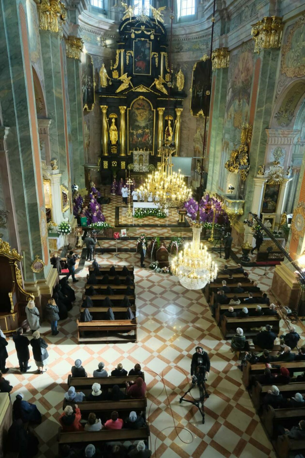  Pogrzeb ks. Grzegorza Pawłowskiego: msza w archikatedrze lubelskiej (zdjęcie 24) - Autor: Maciej Kaczanowski