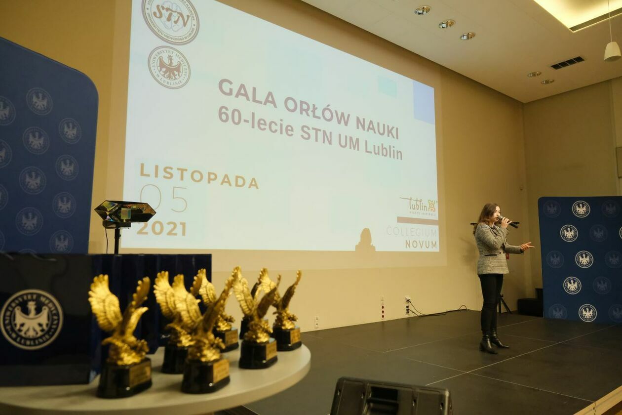  Gala Finałowa Orły Nauki: wyróżnienia dla najwybitniejszych studentów UML  (zdjęcie 22) - Autor: Maciej Kaczanowski