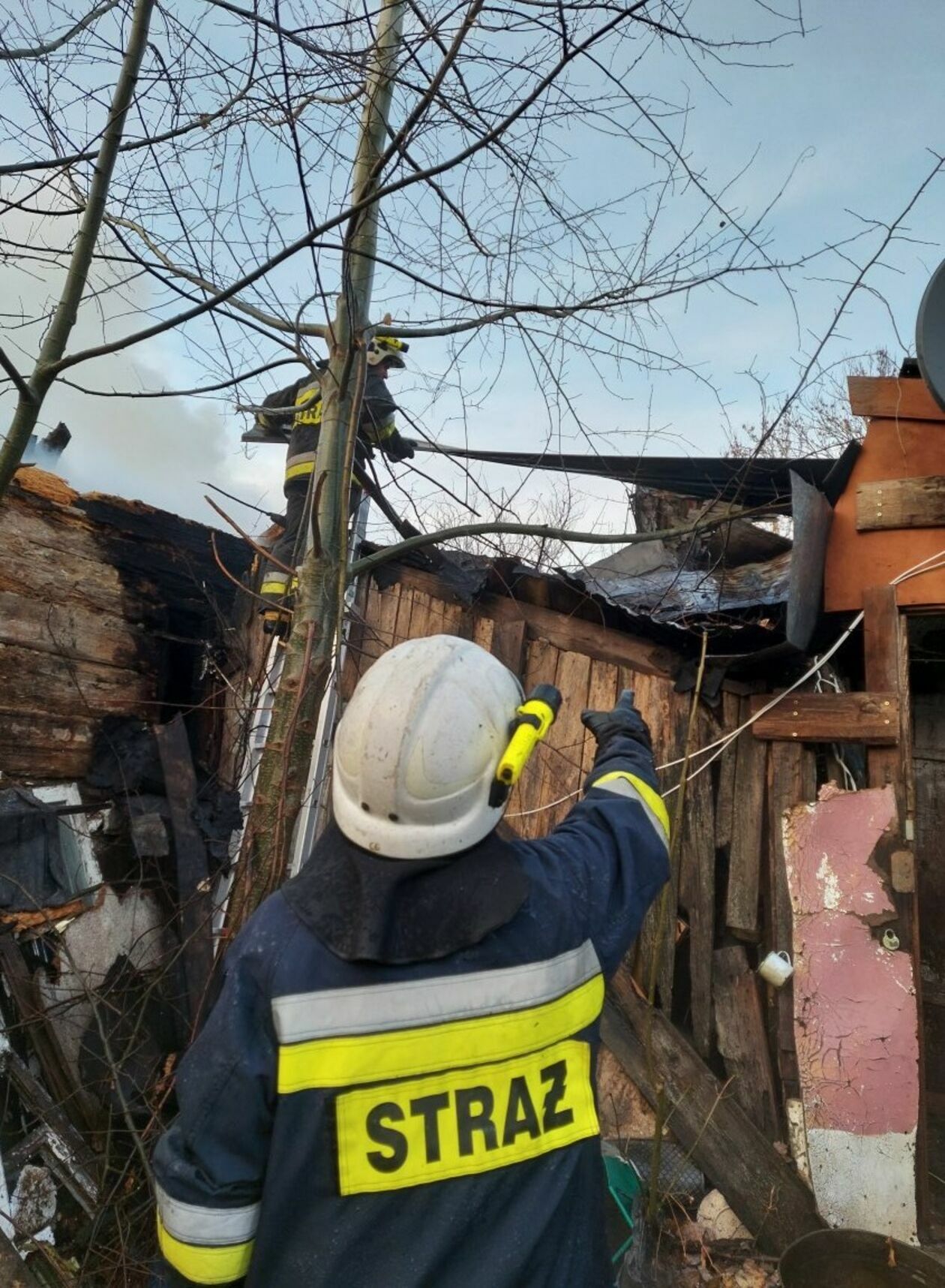  Pożar domu w Horodle (zdjęcie 7) - Autor: st. kpt. Marcin Lebiedowicz/KP PSP w Hrubieszowie