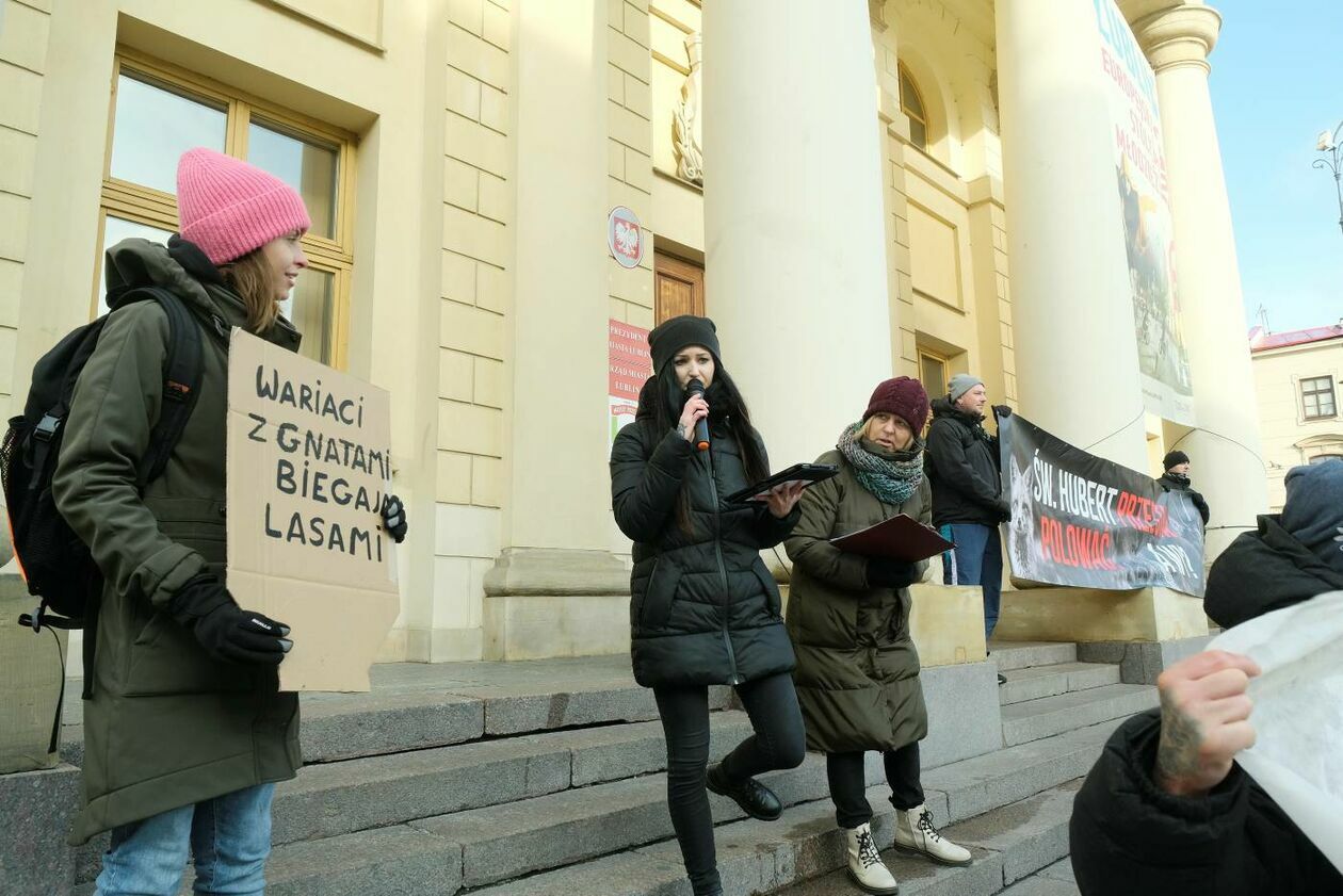  Protest przeciwko myśliwym (zdjęcie 3) - Autor: Maciej Kaczanowski