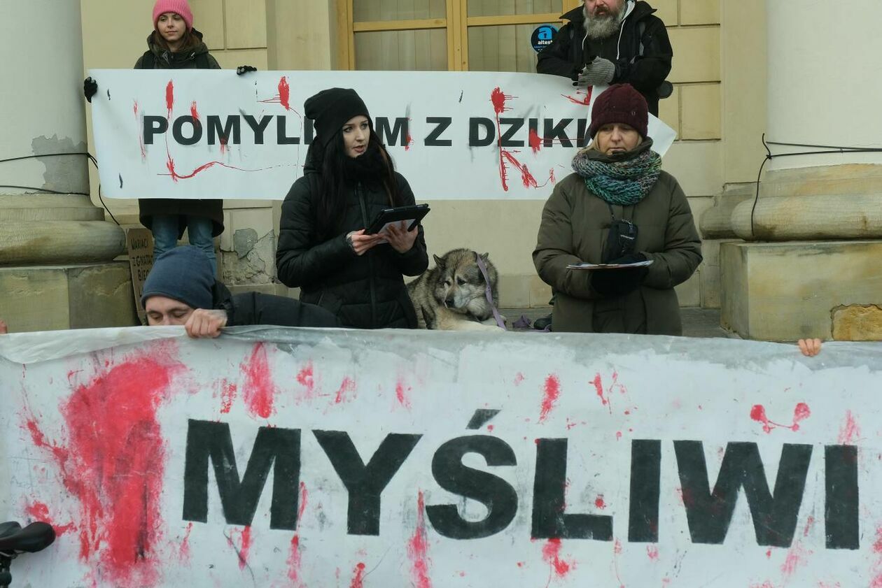  Protest przeciwko myśliwym (zdjęcie 7) - Autor: Maciej Kaczanowski