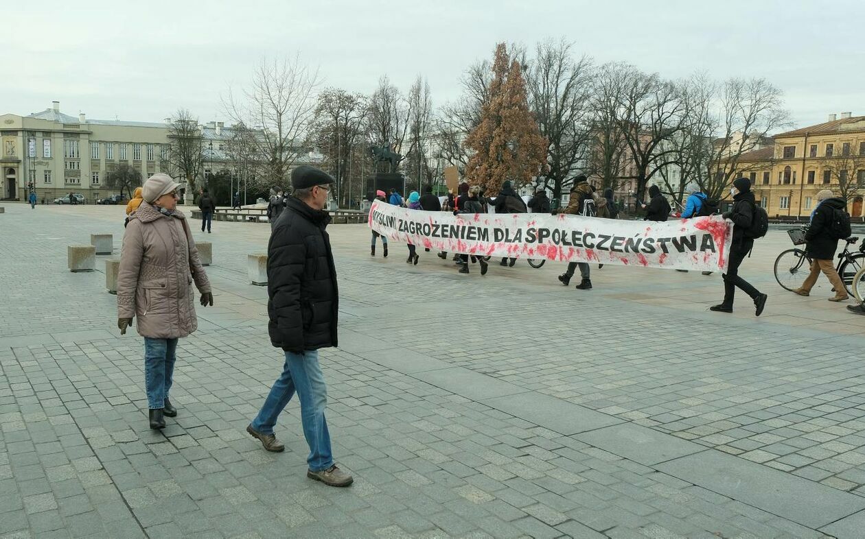  Protest przeciwko myśliwym (zdjęcie 16) - Autor: Maciej Kaczanowski