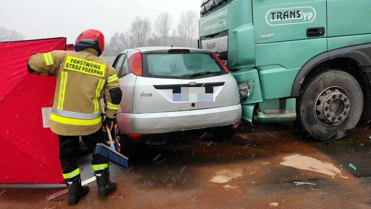  Wypadek w Borowej (zdjęcie 1) - Autor: OSP Gołąb