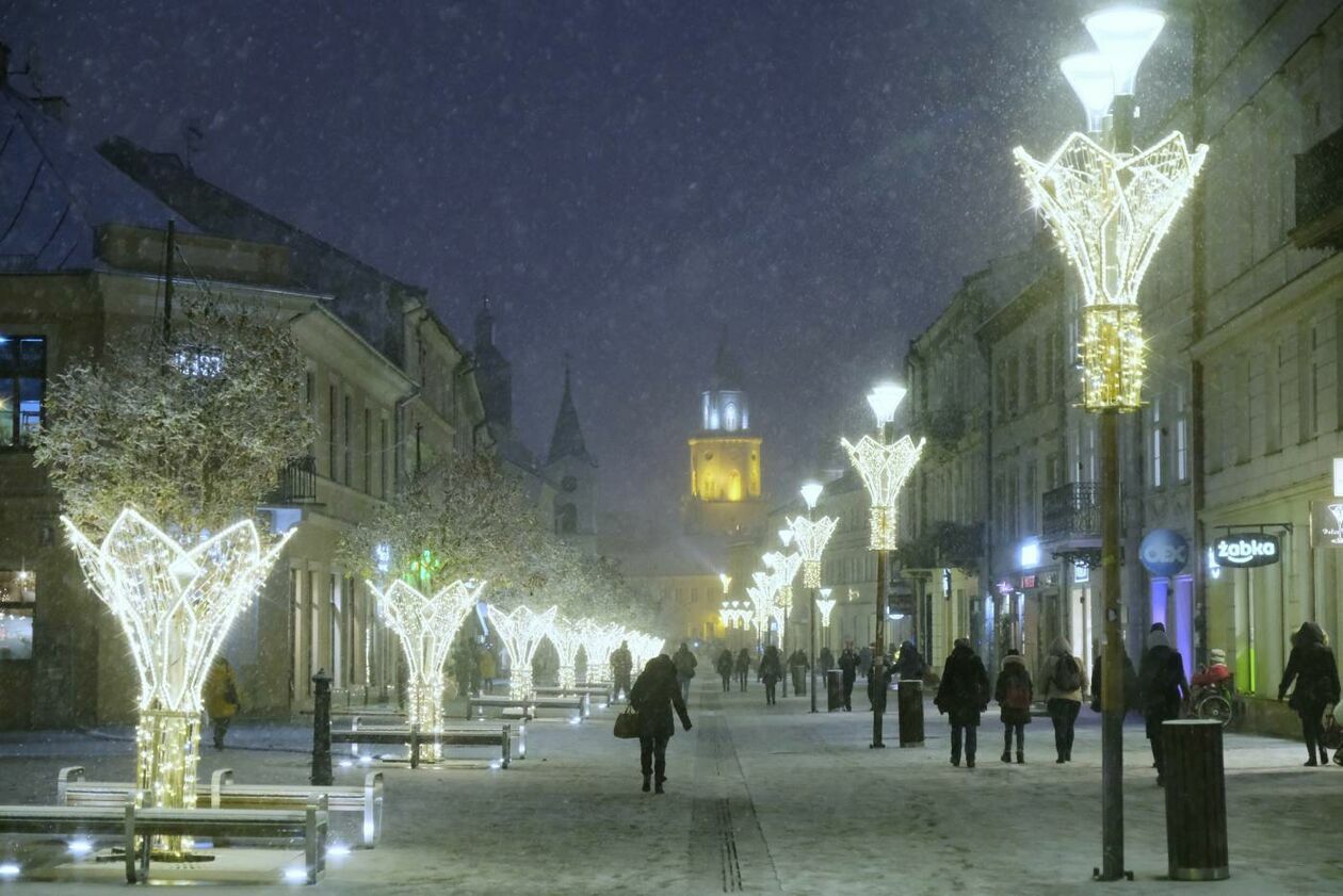 Świąteczna iluminacja Lublina już zdobi deptak i Stare Miasto (zdjęcie 24) - Autor: Maciej Kaczanowski