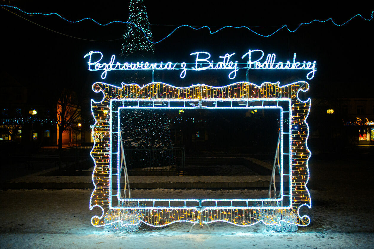  Świąteczna iluminacja w Białej Podlaskiej (zdjęcie 15) - Autor: Bartosz Wołoszko