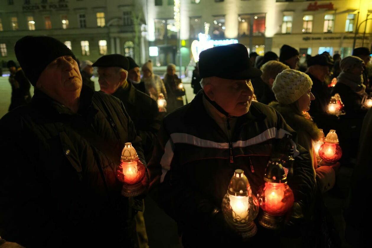  40 rocznica wprowadzenia stanu wojennego w Lublinie (zdjęcie 46) - Autor: Maciej Kaczanowski