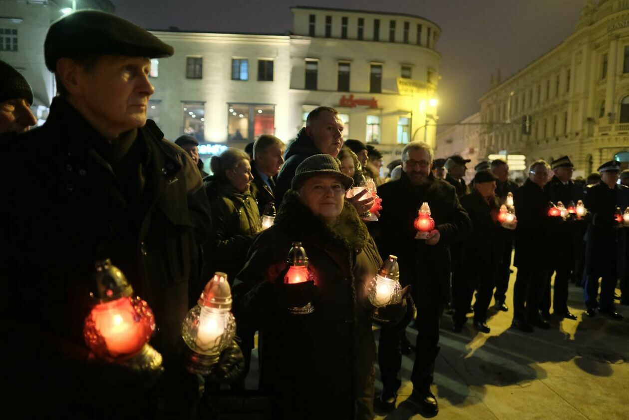  40 rocznica wprowadzenia stanu wojennego w Lublinie (zdjęcie 38) - Autor: Maciej Kaczanowski