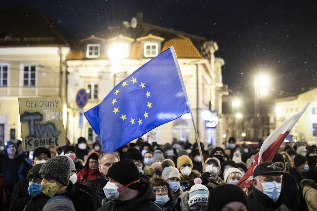  Lublin. Protest przeciwko lex TVN (zdjęcie 10) - Autor: Jacek Szydłowski 