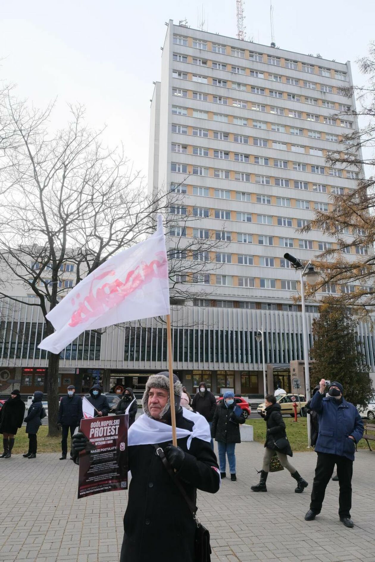  Protest pracowników UMCS (zdjęcie 9) - Autor: Maciej Kaczanowski