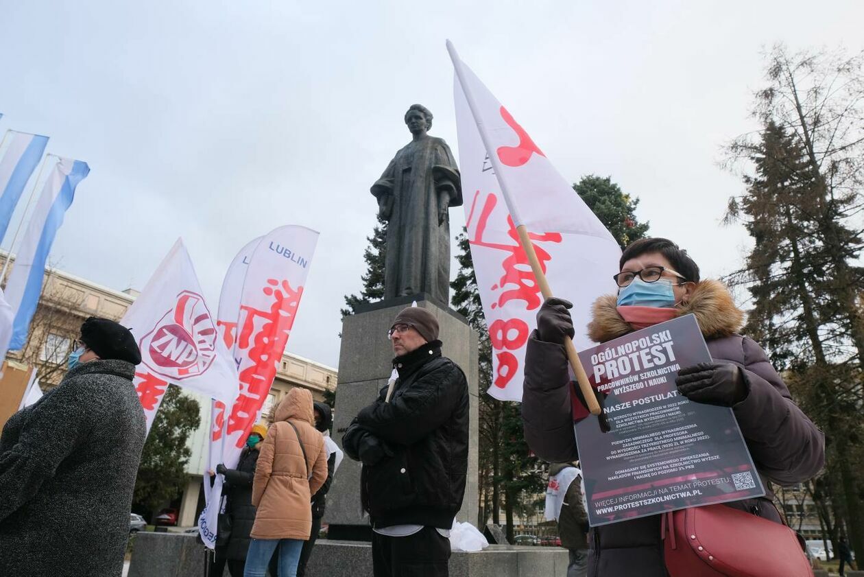  Protest pracowników UMCS  - Autor: Maciej Kaczanowski