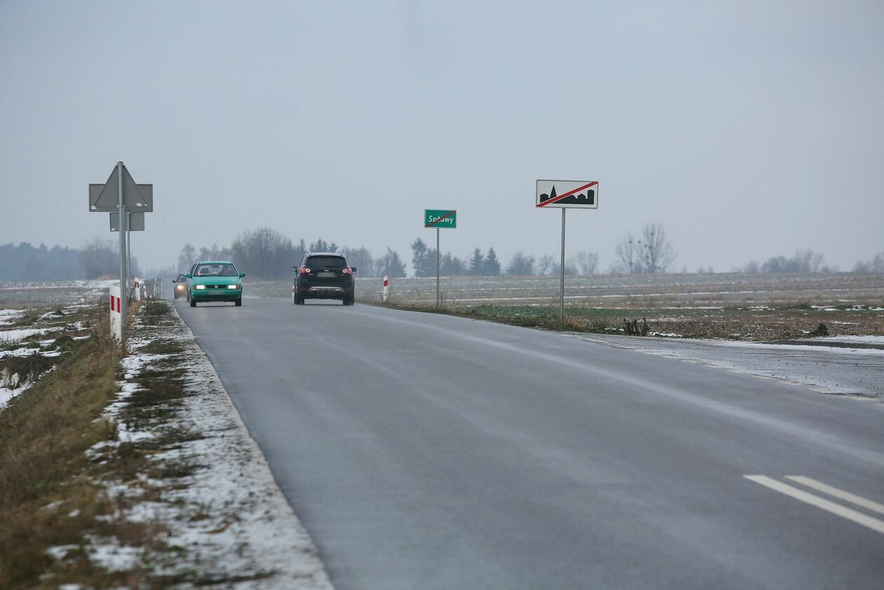  Otwarcie skrzyżowania w Bożej Woli i drogi powiatowej w Spławach (zdjęcie 21) - Autor: Piotr Michalski