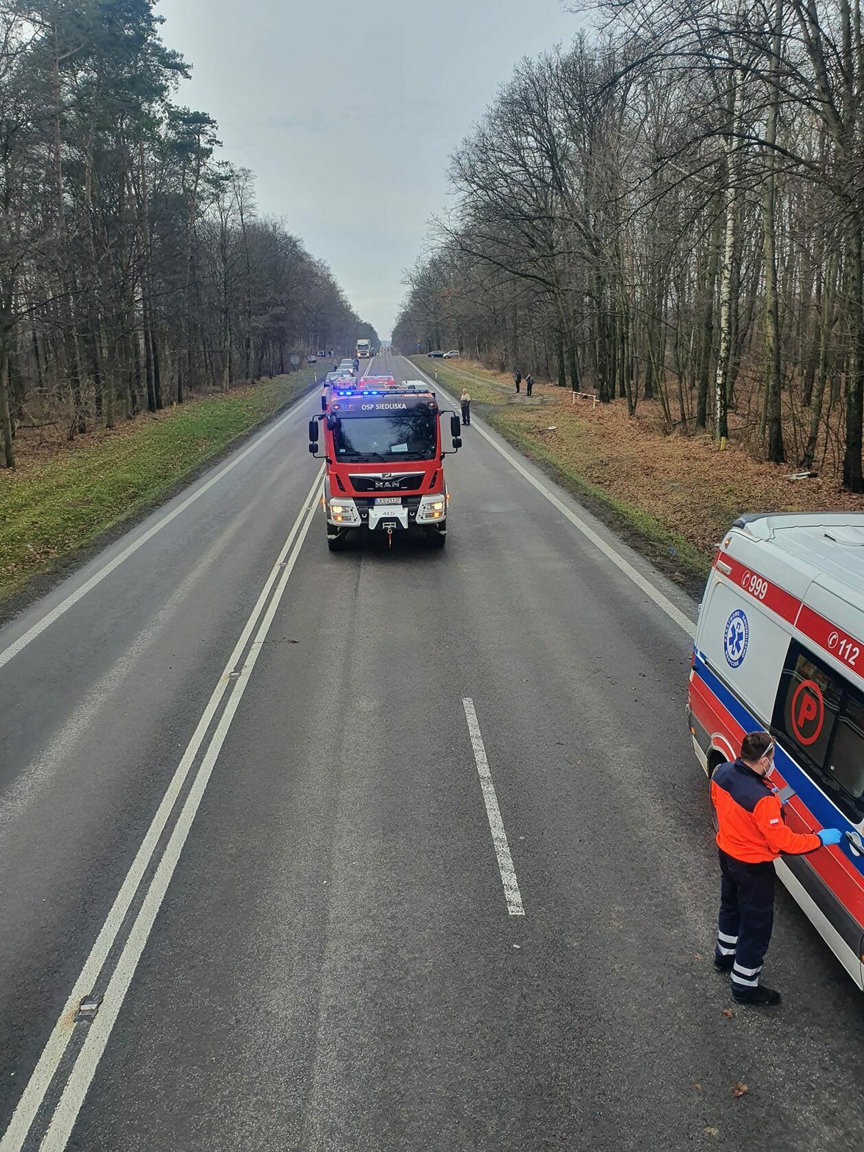  Wypadek w Łopienniku Podleśnym (zdjęcie 4) - Autor: OSP KSRG Krzywe