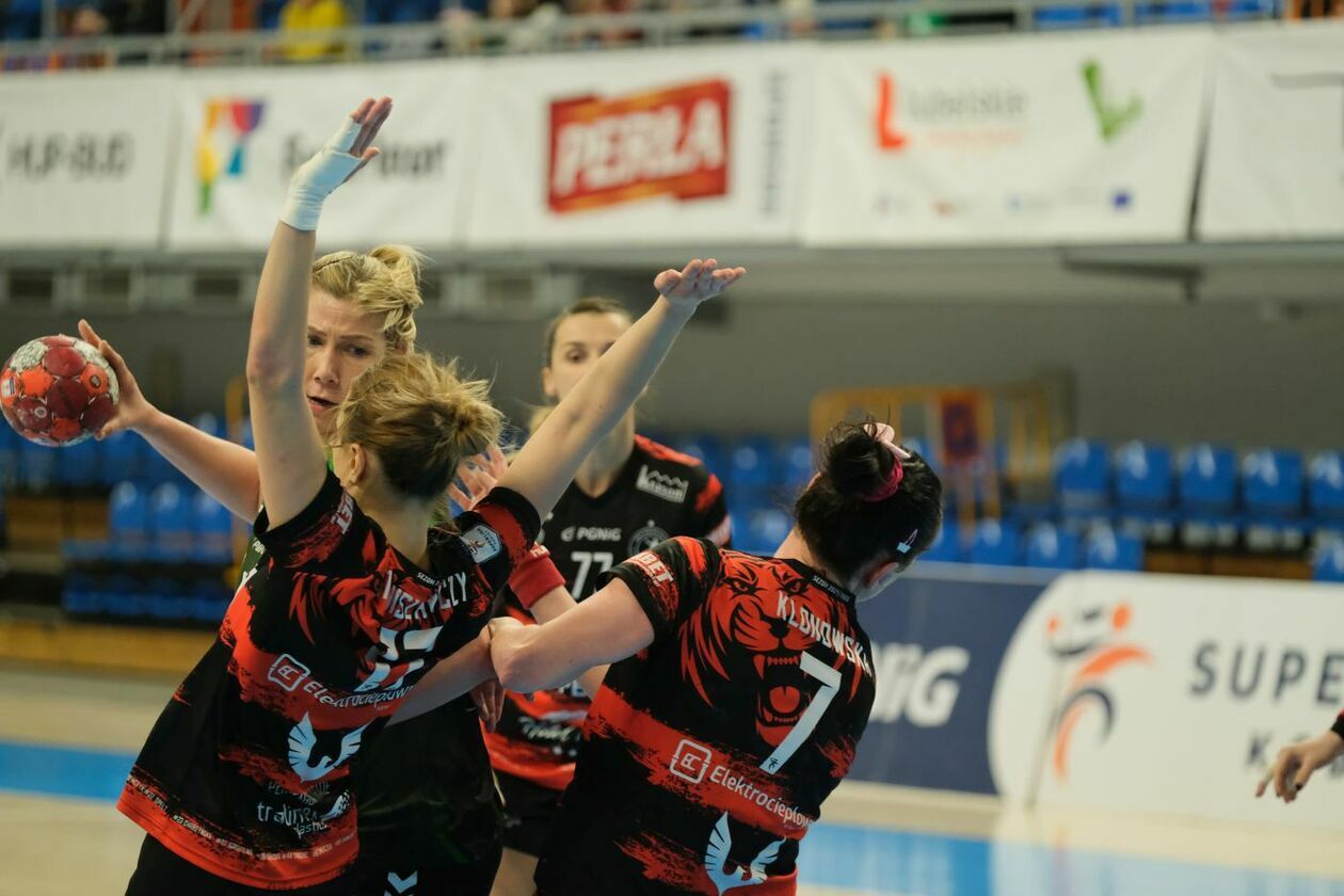  MKS FunFloor Perła Lublin vs Piotrcovia Piotrków Trybunalski (zdjęcie 38) - Autor: Maciej Kaczanowski