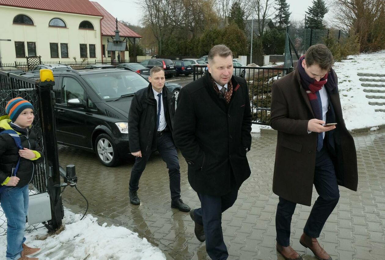 Oddanie do użytku dobudowanej części szkoły podstawowej w Snopkowie