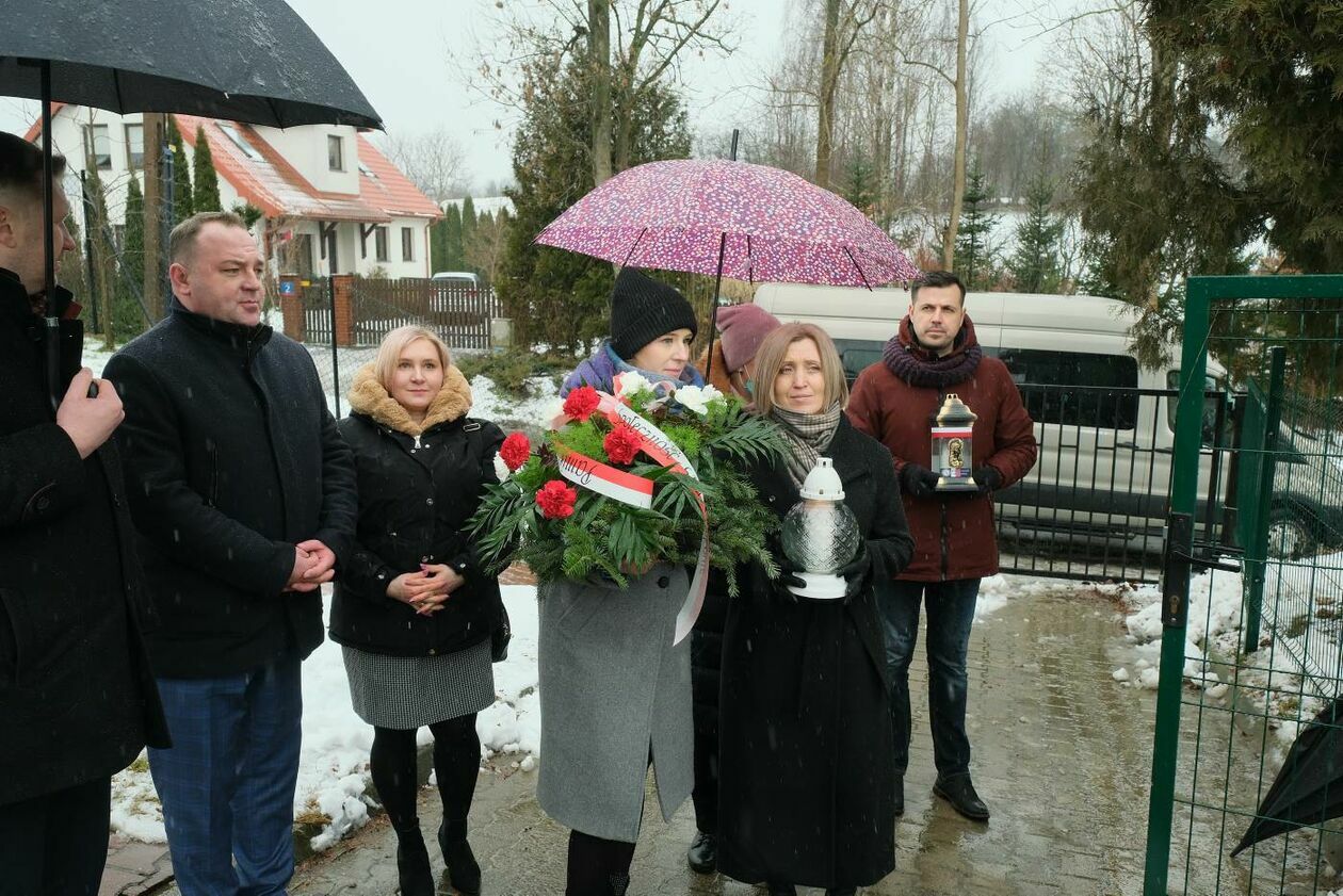  Oddanie do użytku dobudowanej części szkoły podstawowej w Snopkowie (zdjęcie 10) - Autor: Maciej Kaczanowski