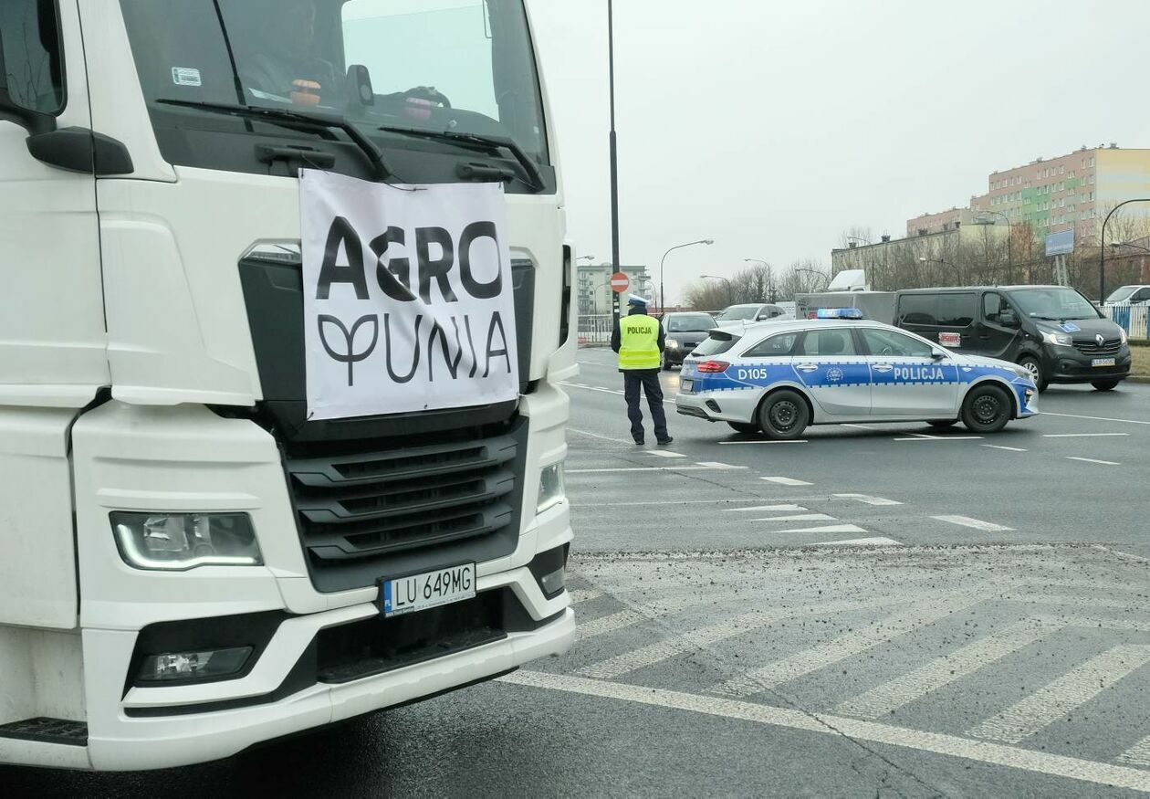  Protest rolników z Agrounii w Lublinie (zdjęcie 12) - Autor: Maciej Kaczanowski