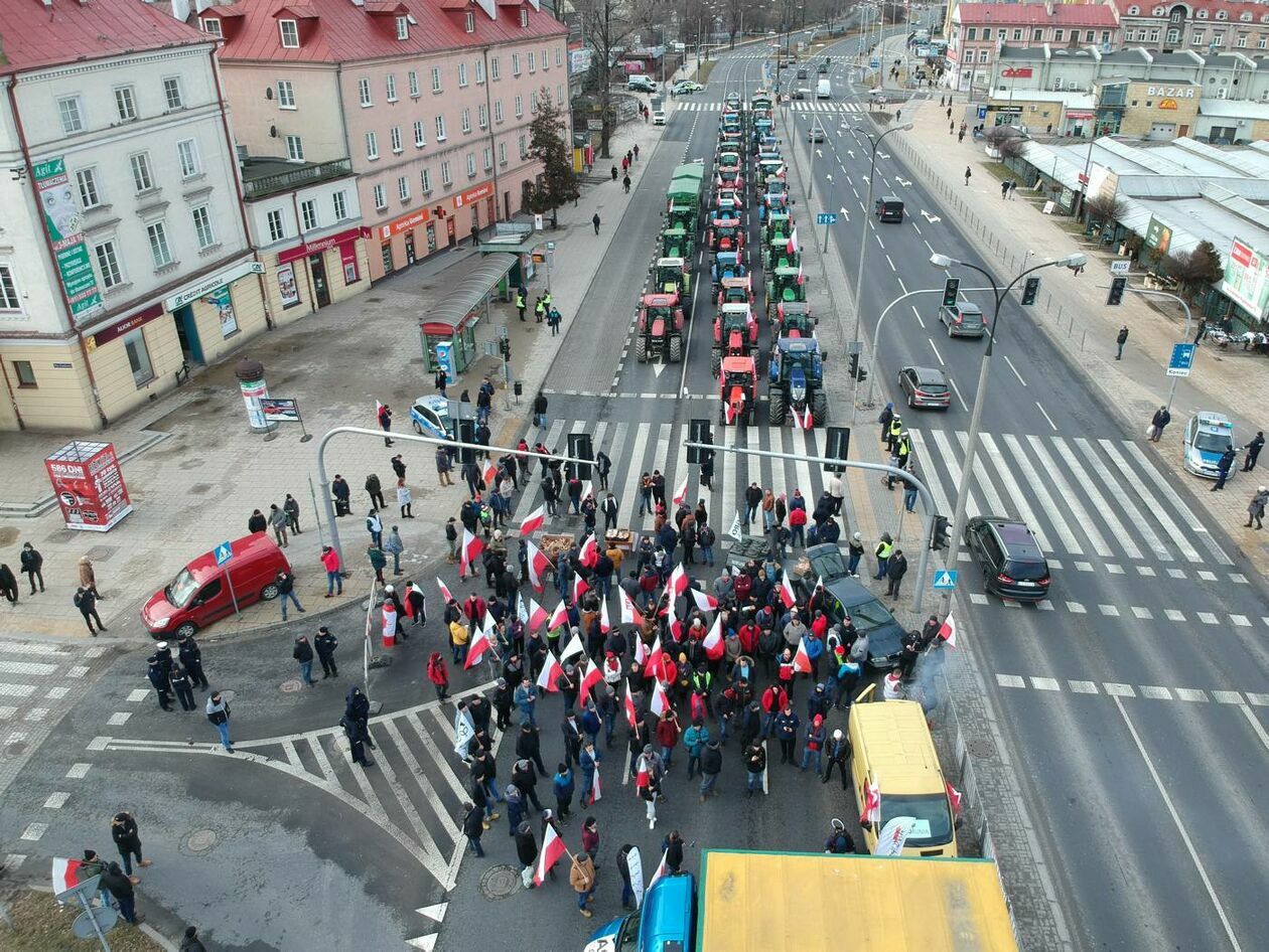  Protest rolników z Agrounii w Lublinie (zdjęcie 1) - Autor: Maciej Kaczanowski