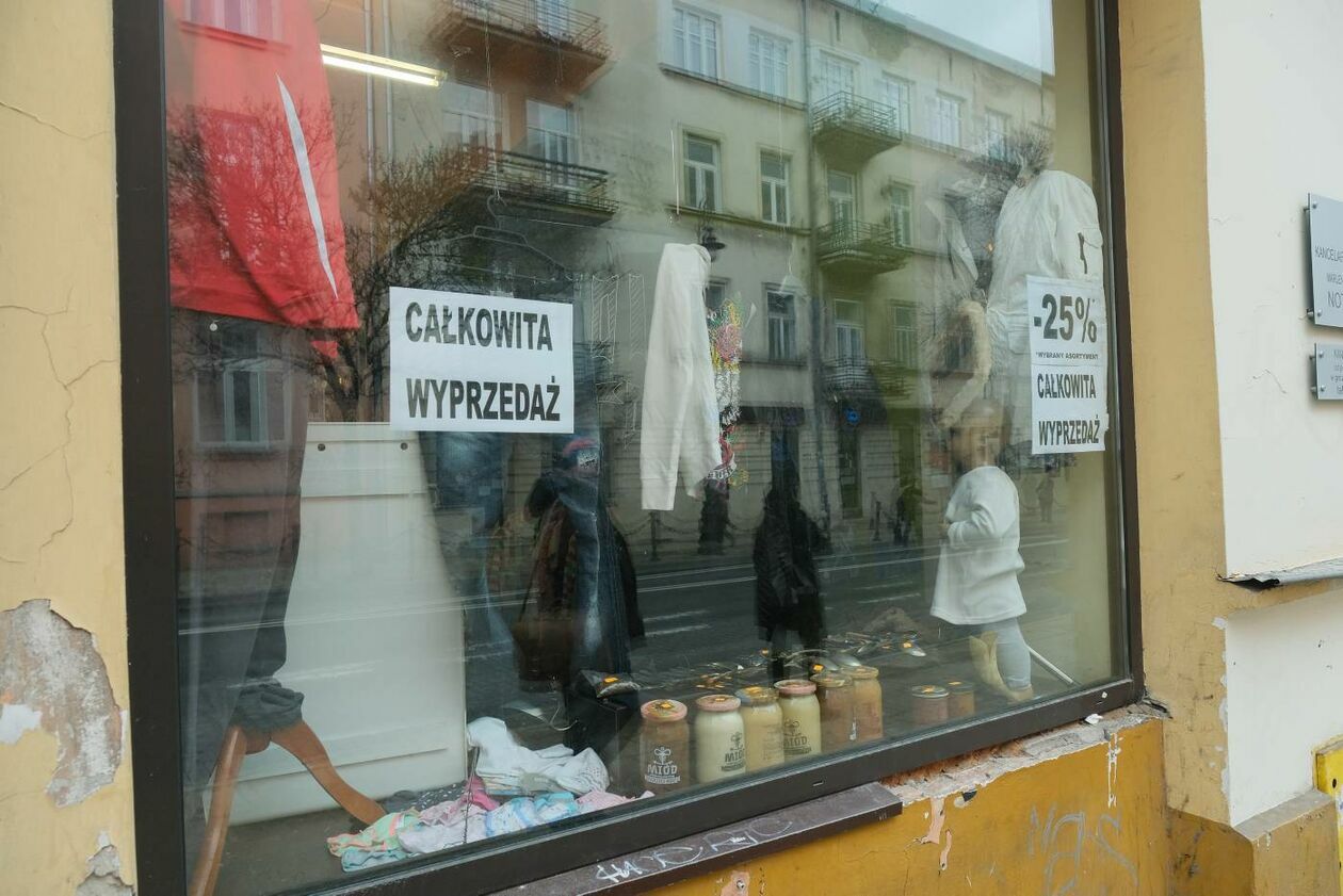  Zlikwidowane sklepy przy ulicy Narutowicza w Lublinie (zdjęcie 6) - Autor: Maciej Kaczanowski