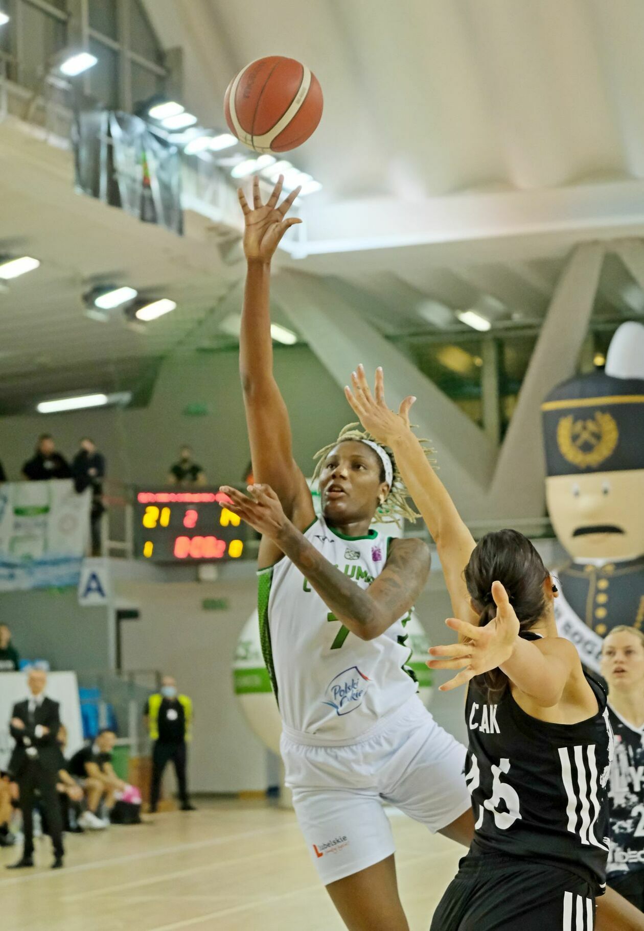  Pszczółka Polski Cukier AZS UMCS Lublin vs Lyon ASVEL Feminin (zdjęcie 11) - Autor: Maciej Kaczanowski